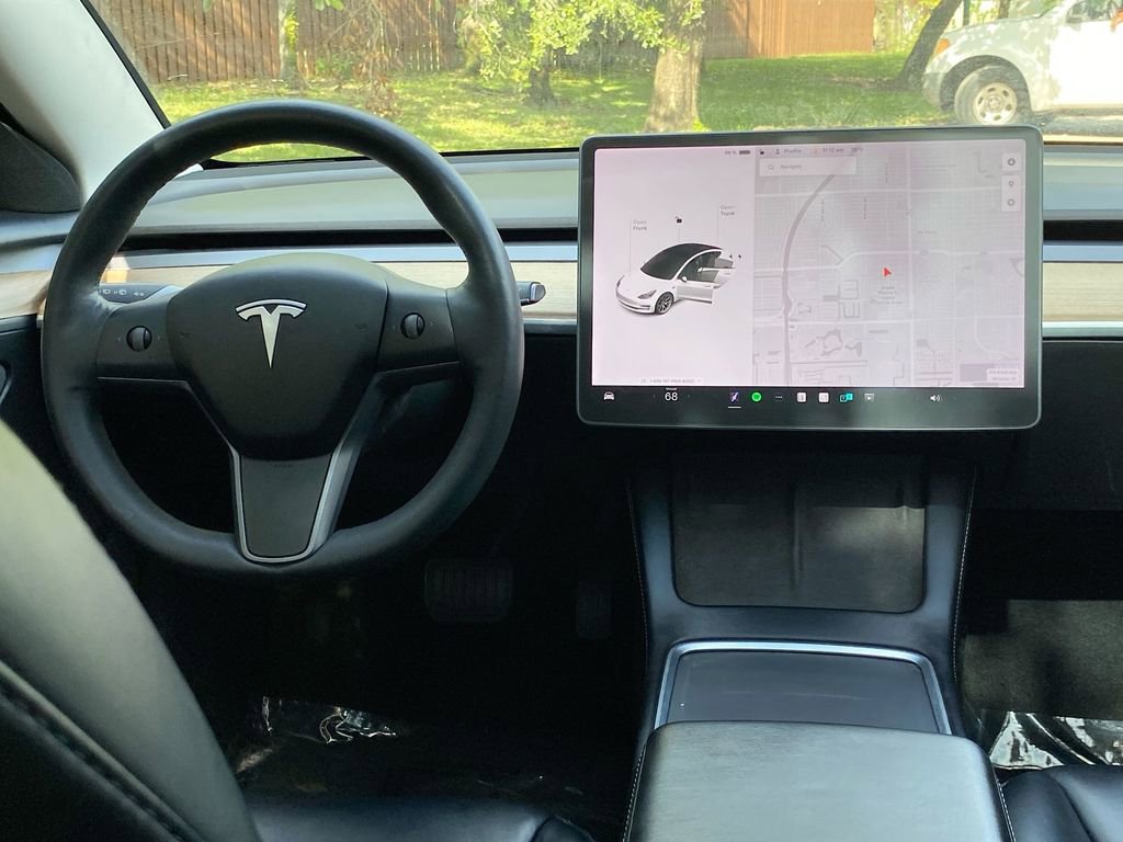 Used 2021 Tesla Model 3 Standard Range Plus image 23