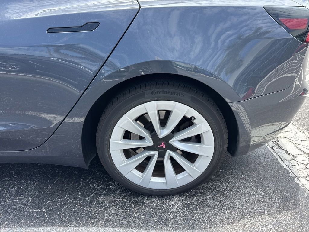 Used 2023 Tesla Model 3 Standard Range RWD image 10