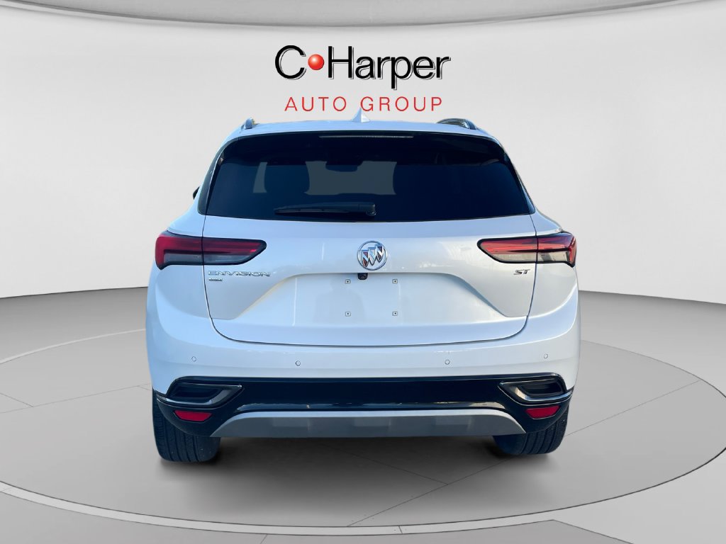 Used 2023 Buick Envision Essence w/ Sport Touring Package AWD/4WD image 4