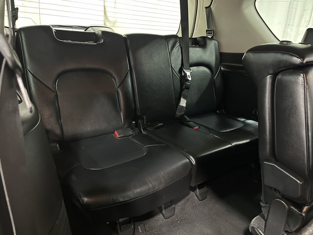 Used 2018 Nissan Armada SL w/ Moonroof Package image 32