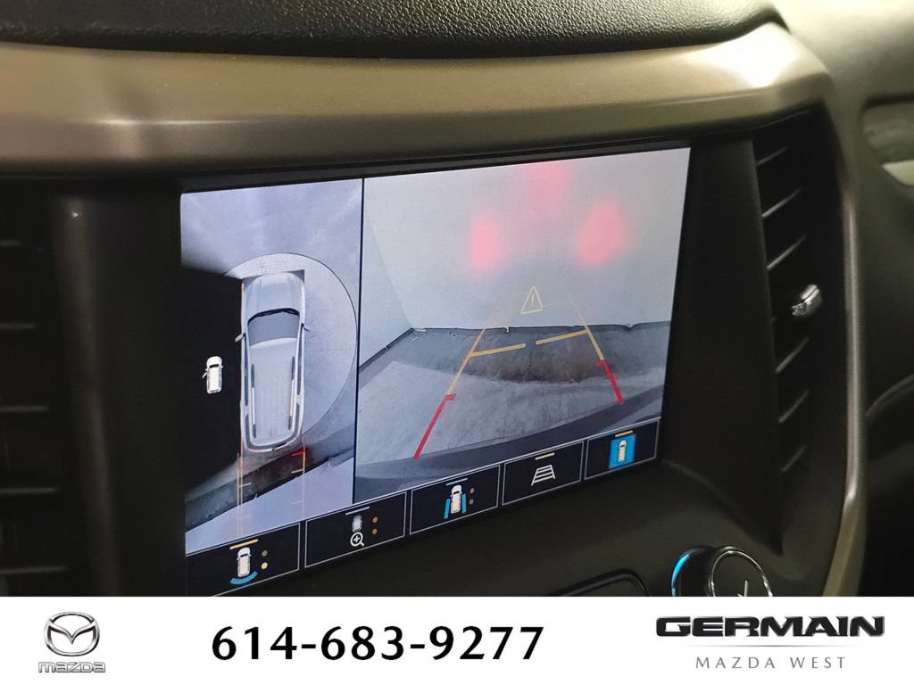 Used 2021 GMC Acadia Denali w/ Denali Technology Package AWD/4WD image 33