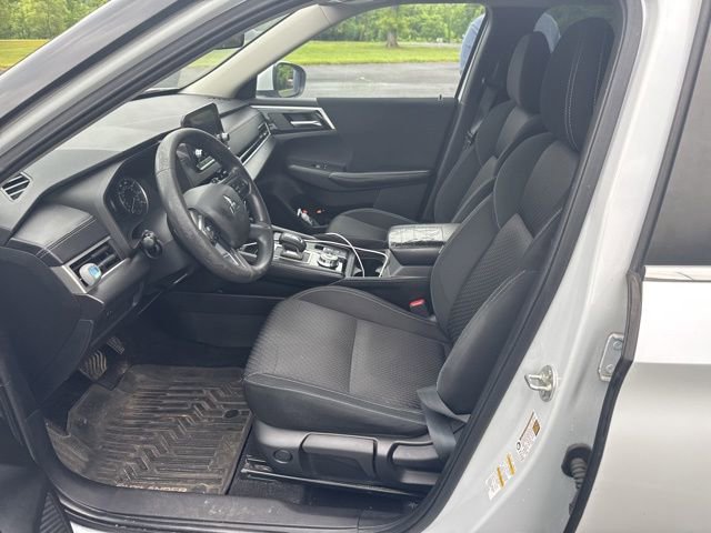 Used 2022 Mitsubishi Outlander ES FWD image 39