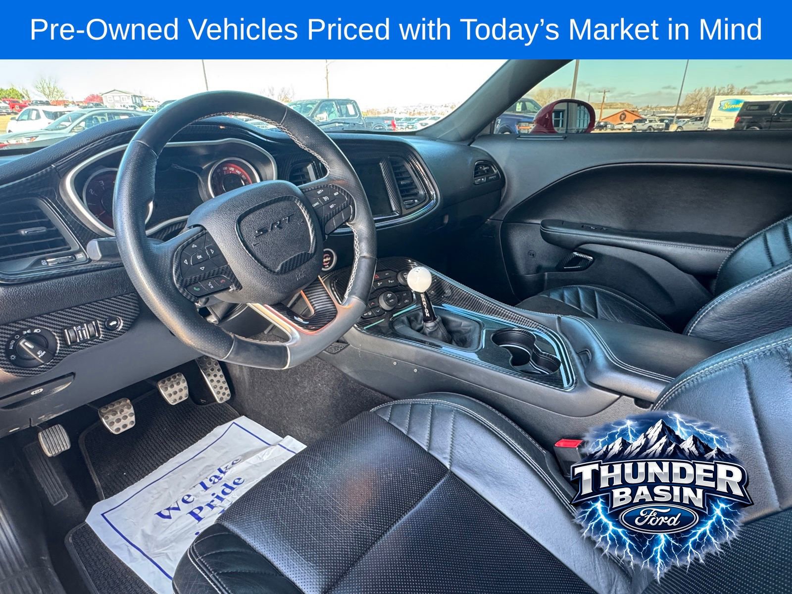 Used 2016 Dodge Challenger SRT w/ Technology Group image 18