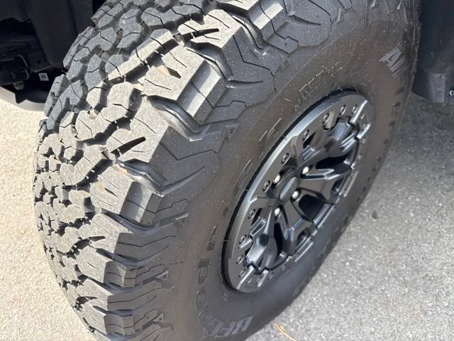 Used 2024 Ford Bronco Raptor w/ Interior Carbon Fiber Pack 6 AWD/4WD image 8