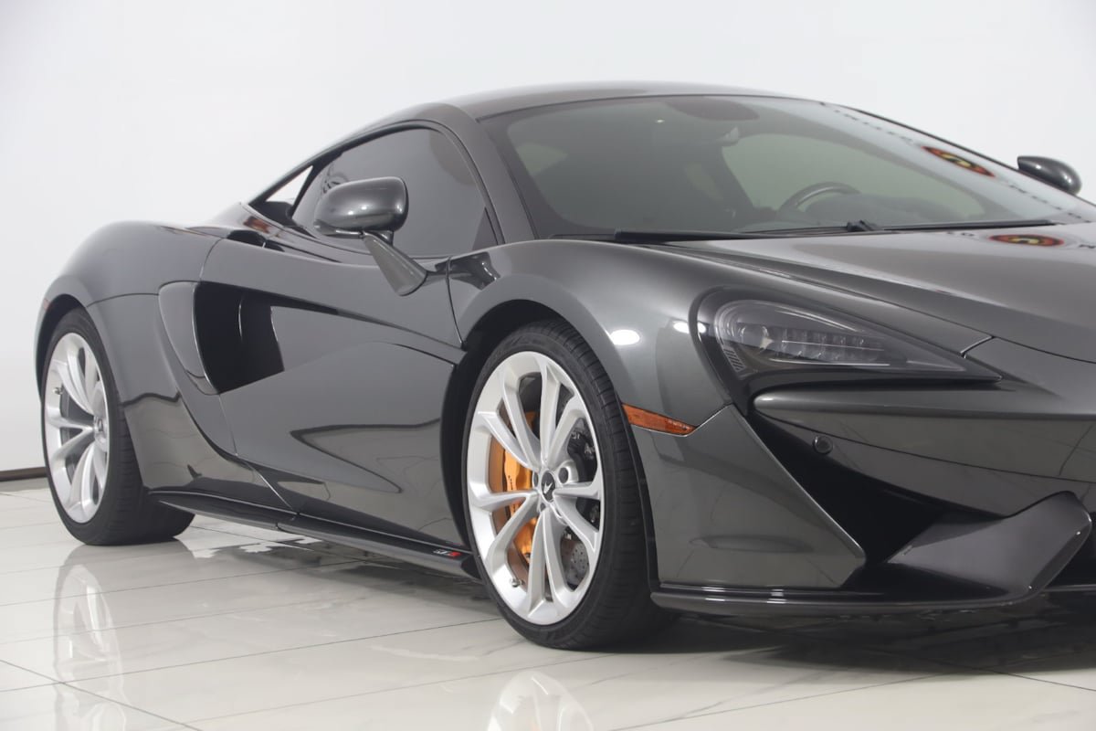 Used 2020 McLaren 570S Coupe RWD image 60