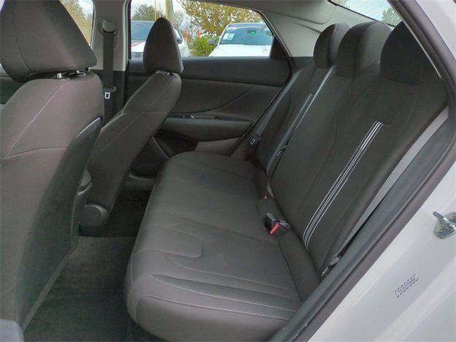 Certified 2023 Hyundai Elantra Blue image 13