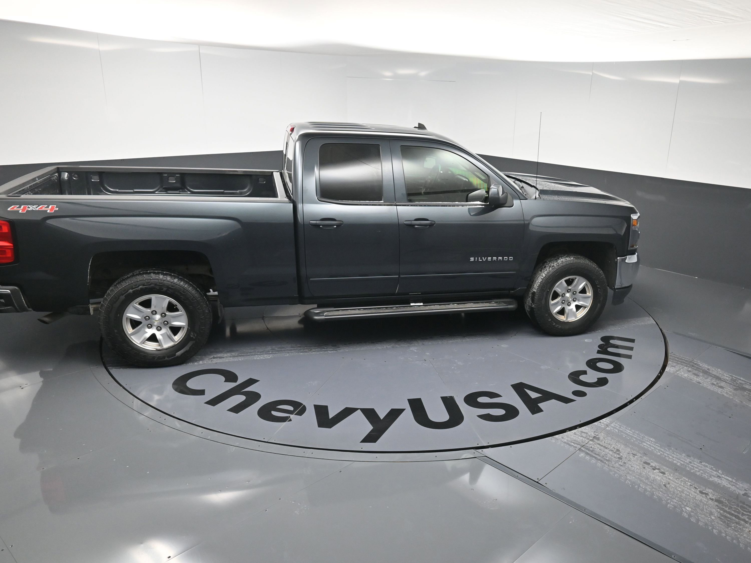 Used 2017 Chevrolet Silverado 1500 LT w/ All Star Edition image 33