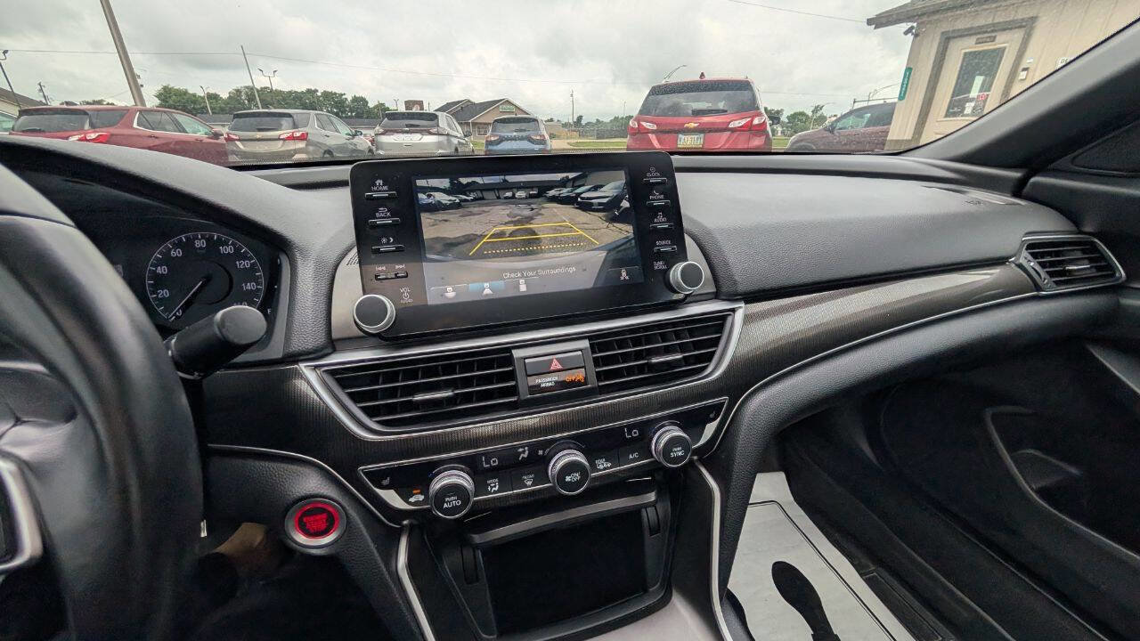 Used 2018 Honda Accord Sport image 15