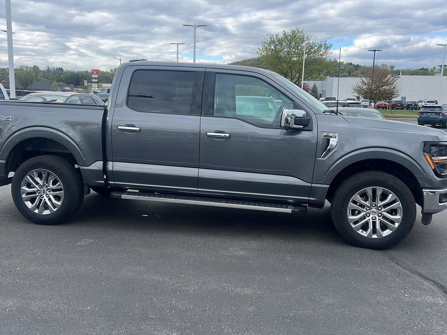 Used 2024 Ford F150 XLT w/ Equipment Group 302A MID AWD/4WD image 3