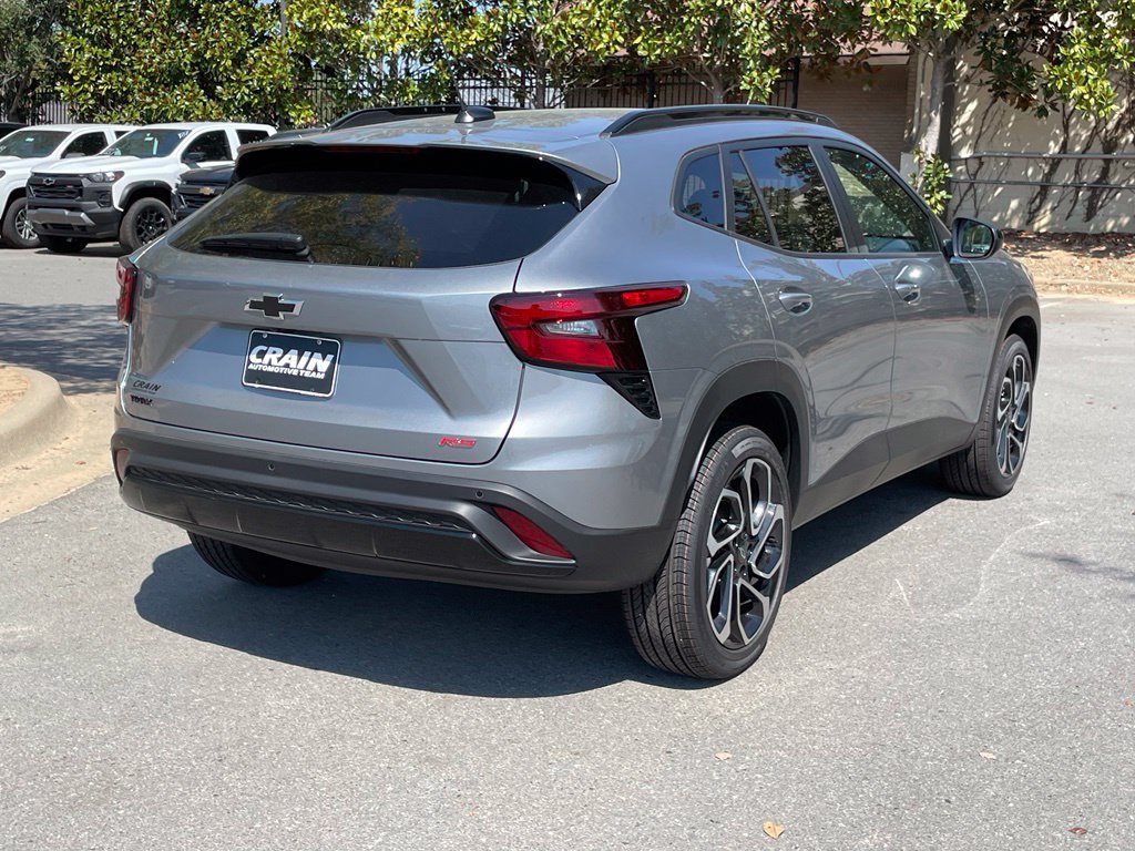 New 2026 Chevrolet Trax RS w/ Driver Confidence Package FWD image 8