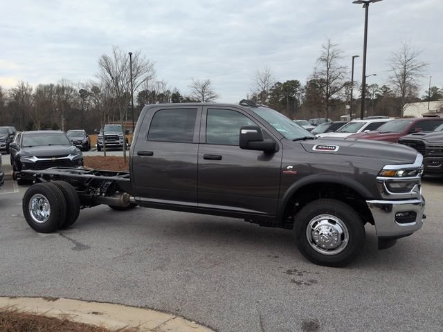 New 2026 RAM 3500 Tradesman AWD/4WD image 2