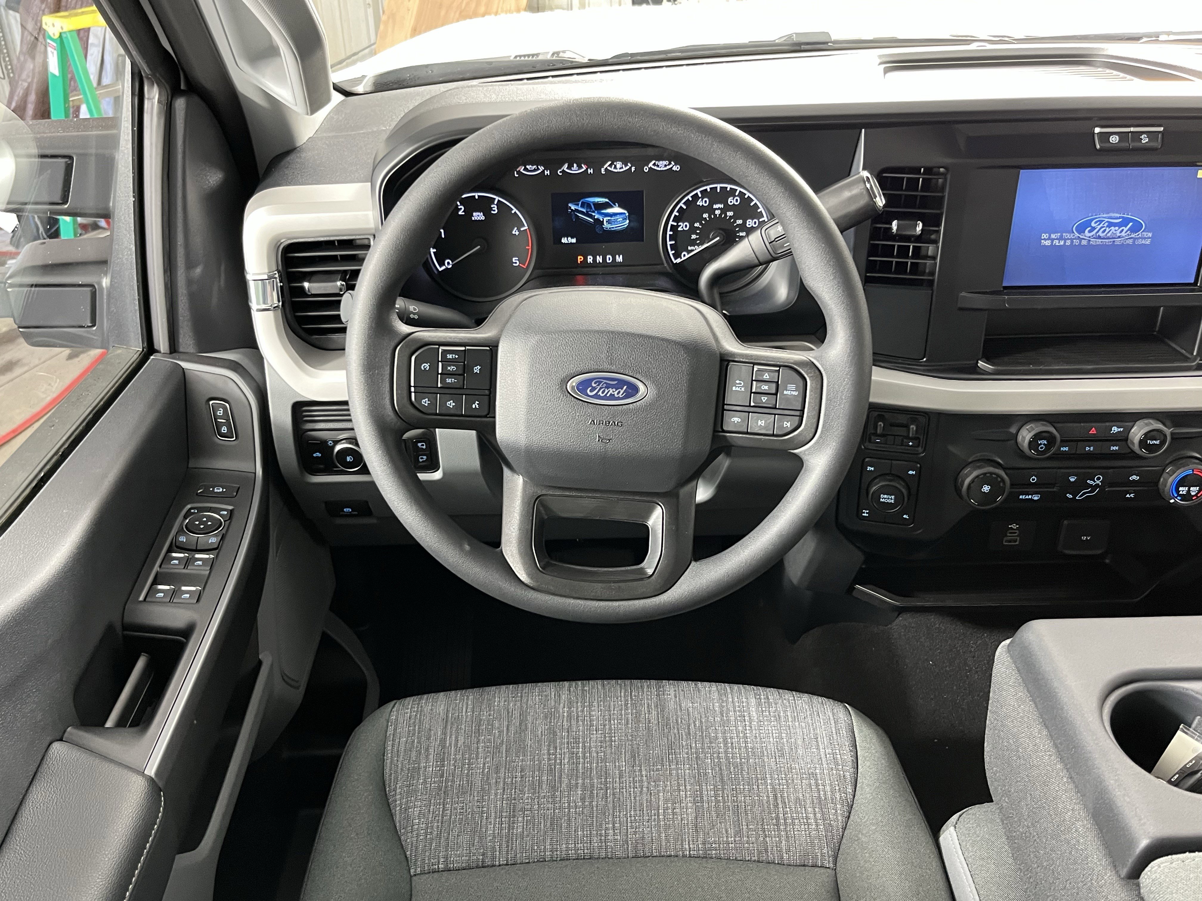 New 2026 Ford F350 XLT w/ FX4 Off-Road Package image 11