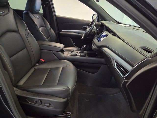 Certified 2023 Cadillac XT4 Premium Luxury w/ Driver Assist Package AWD/4WD image 16