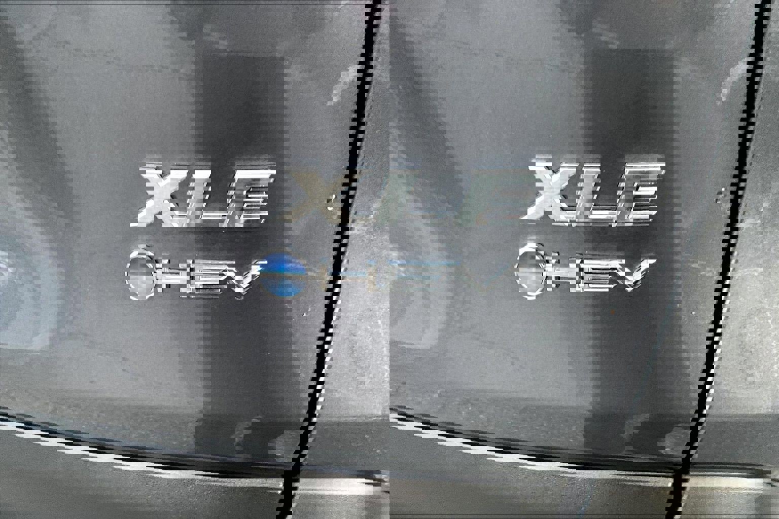 Used 2025 Toyota RAV4 XLE image 8