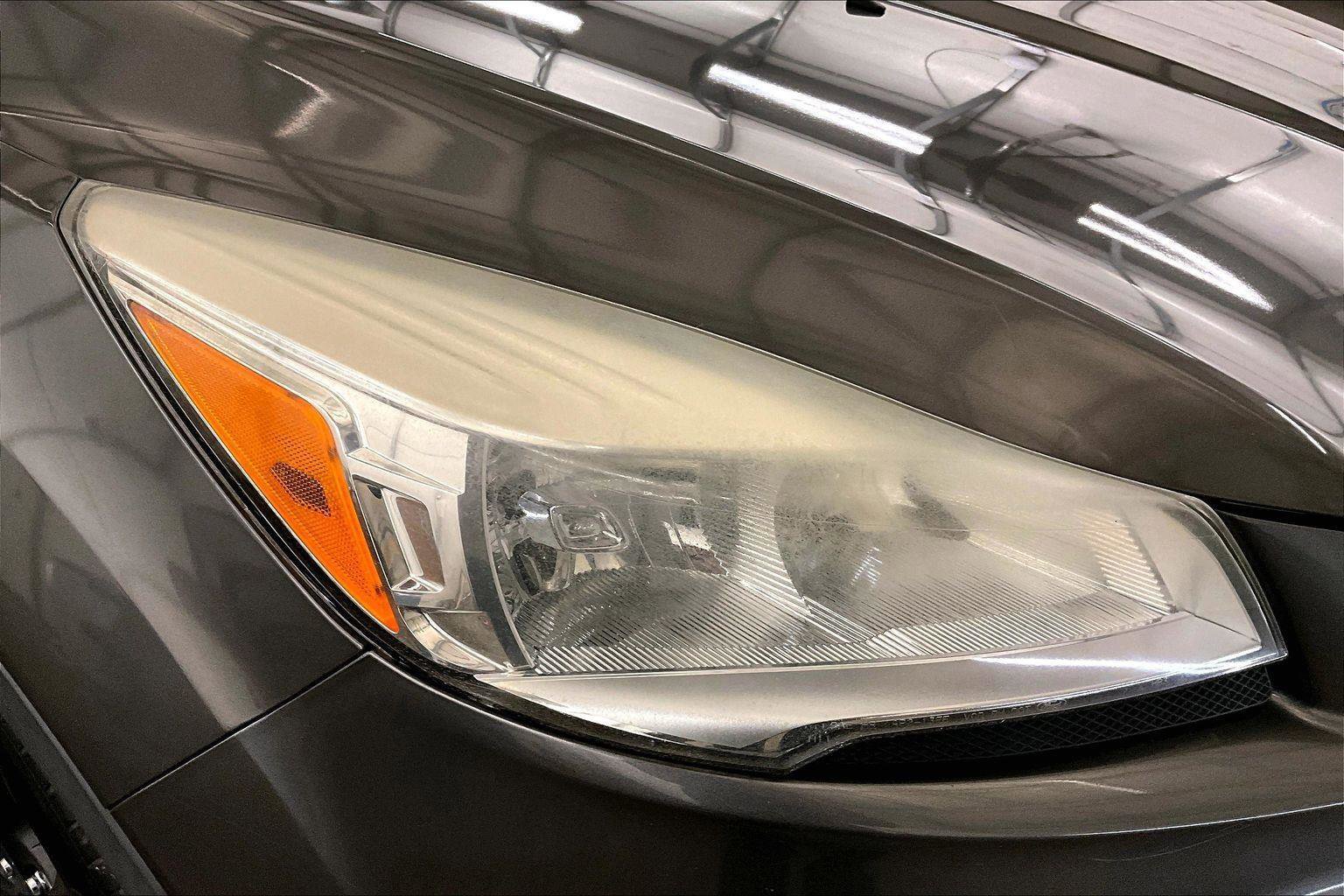 Used 2014 Ford Escape SE image 28