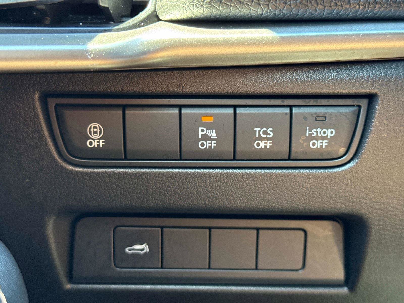 Certified 2025 MAZDA CX-90 3.3 Turbo w/ Preferred Package image 31