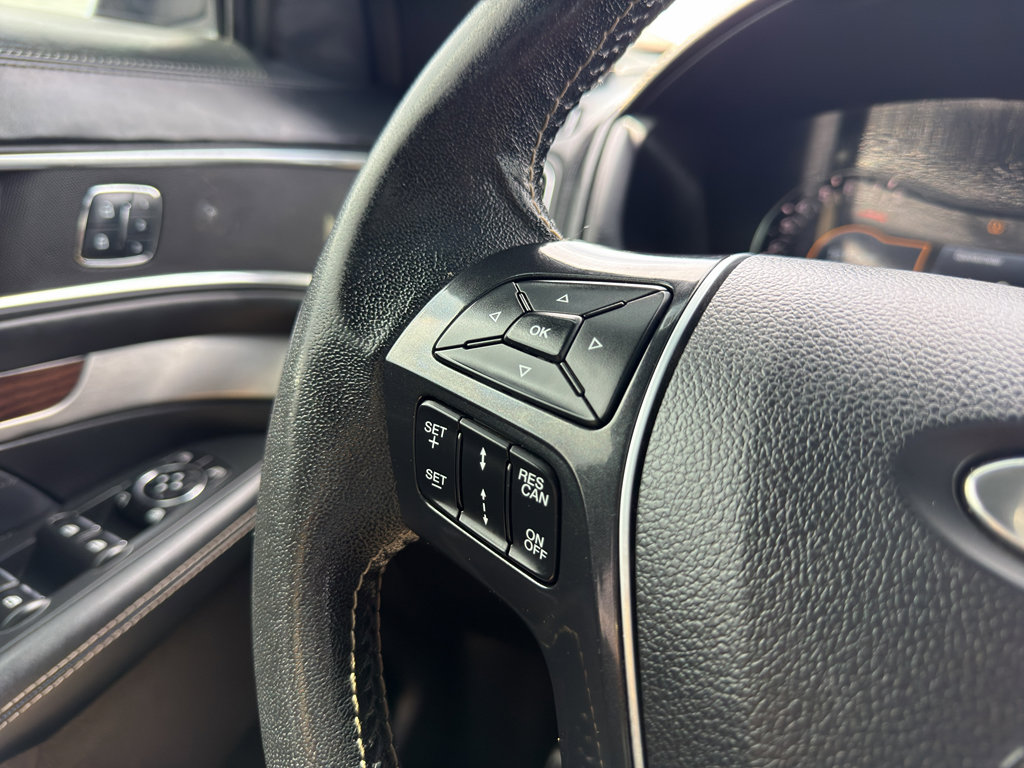 Used 2017 Ford Explorer Platinum AWD/4WD image 9
