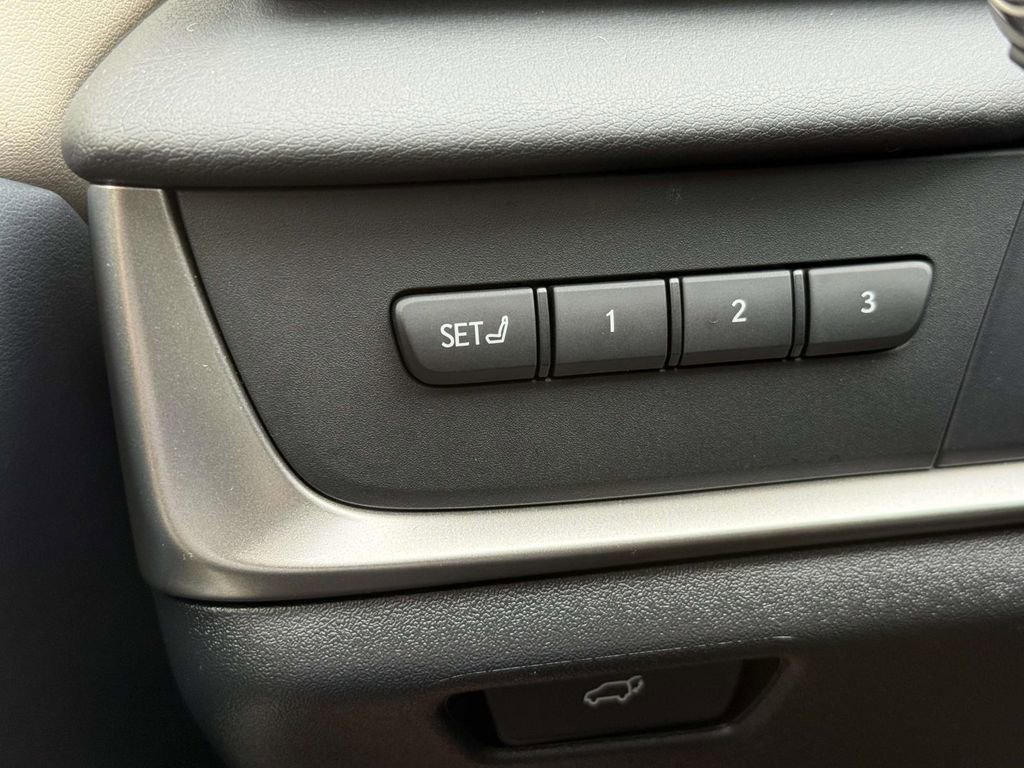 Used 2023 Lexus RZ 450e Premium w/ Technology Package image 24