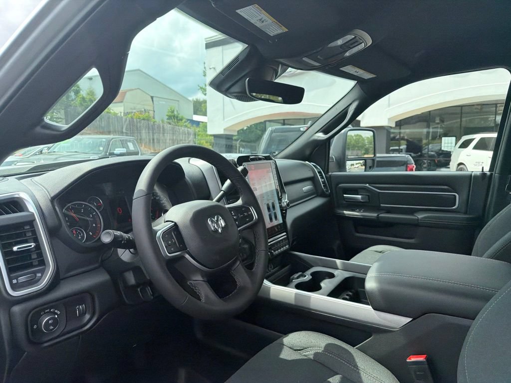 New 2026 RAM 2500 Big Horn AWD/4WD image 19