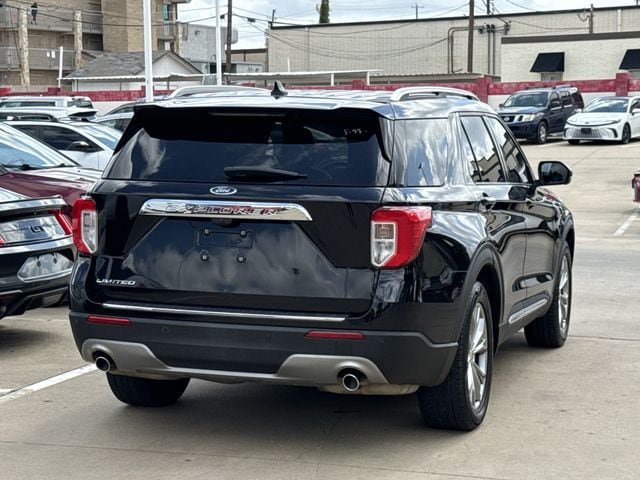 Used 2022 Ford Explorer Limited w/ Equipment Group 301A RWD image 4