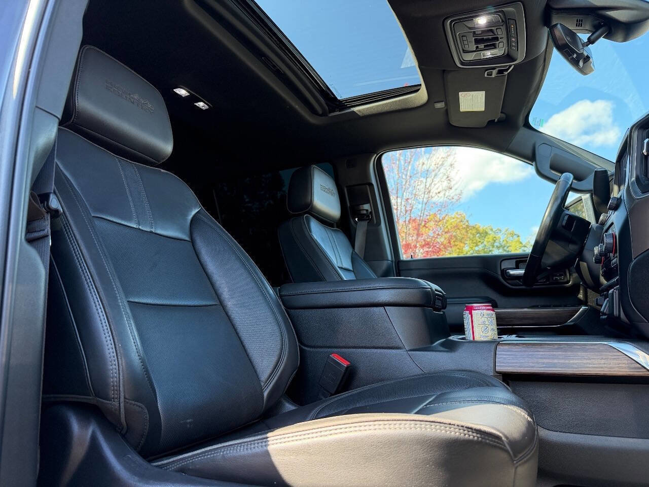 Used 2023 Chevrolet Silverado 3500 High Country image 24