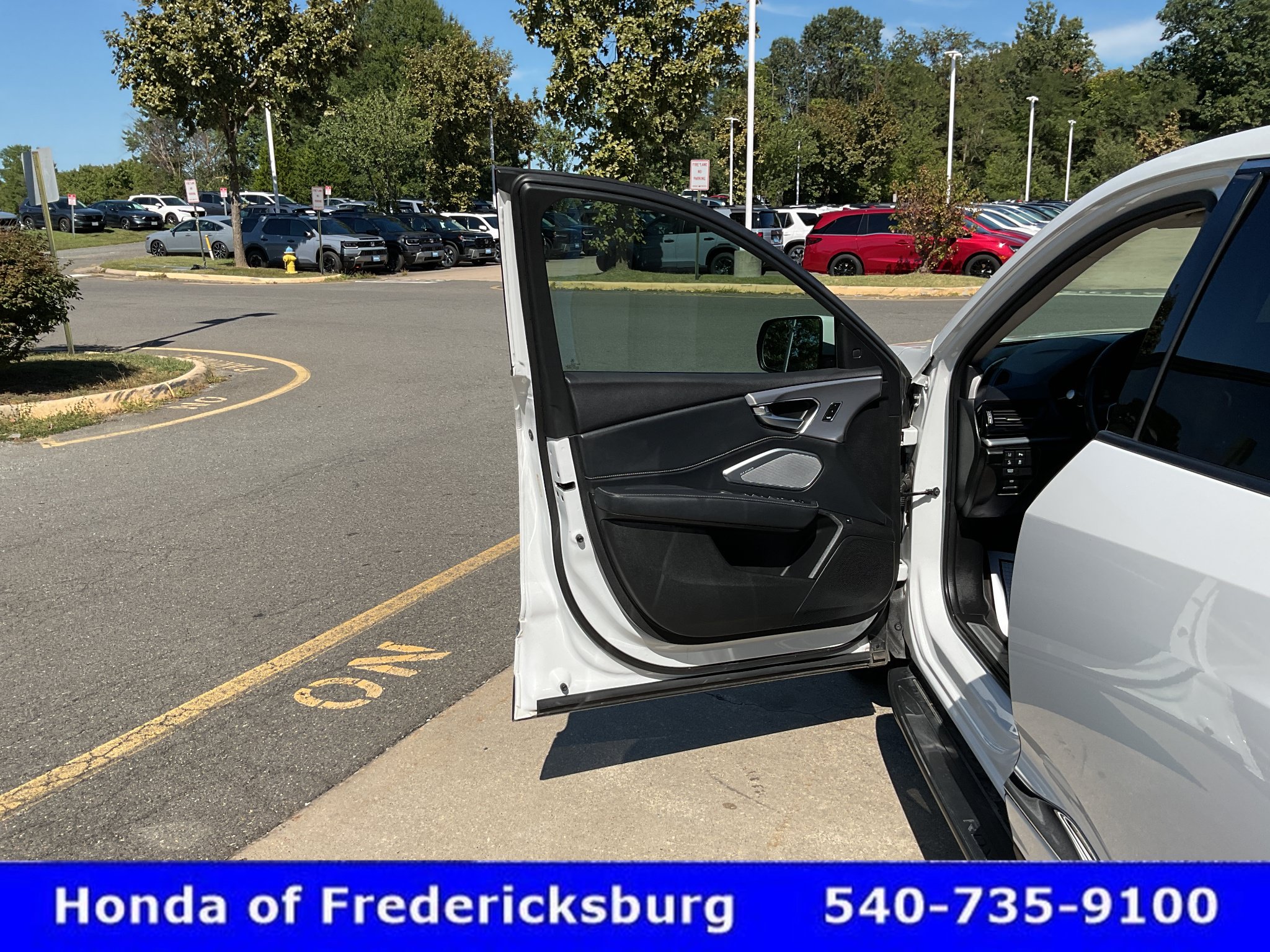 Used 2021 Acura RDX w/ Technology Package AWD/4WD image 15