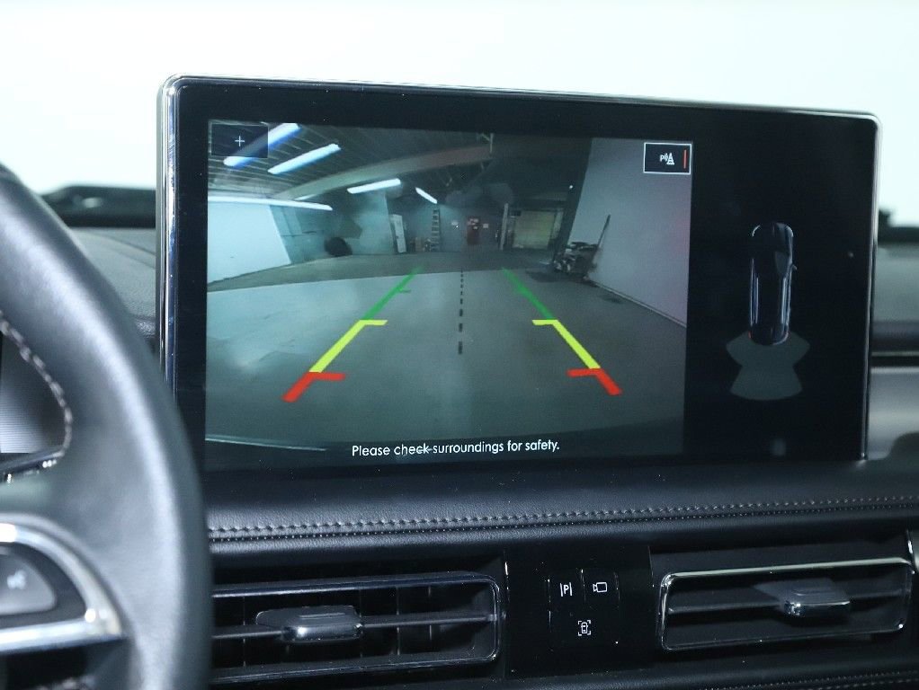 Used 2023 Lincoln Nautilus AWD w/ Premium Package image 29