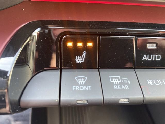 New 2026 Toyota Prius Plug-In Hybrid FWD image 3