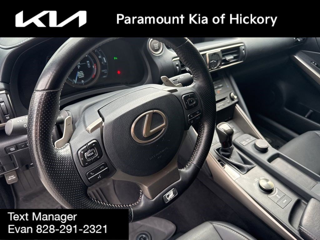 Used 2020 Lexus IS 300 F Sport w/ F Sport Package AWD/4WD image 21