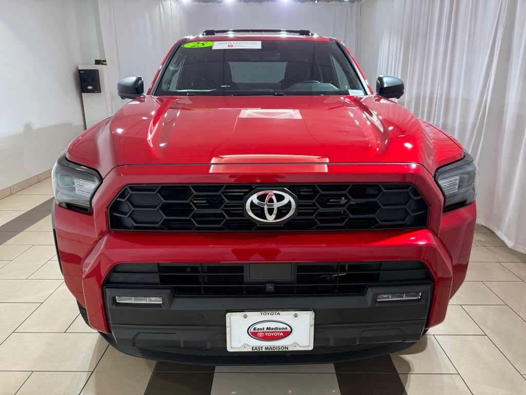 Certified 2025 Toyota 4Runner TRD Off-Road Premium AWD/4WD image 9