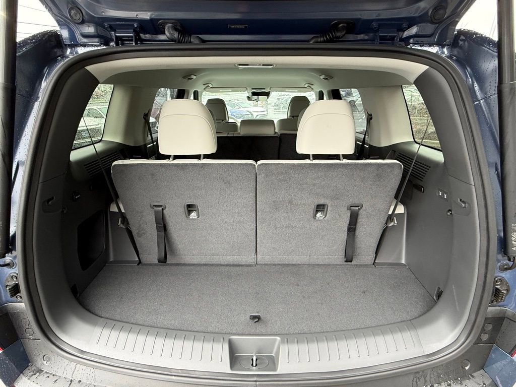 Certified 2025 Hyundai Santa Fe SEL image 11