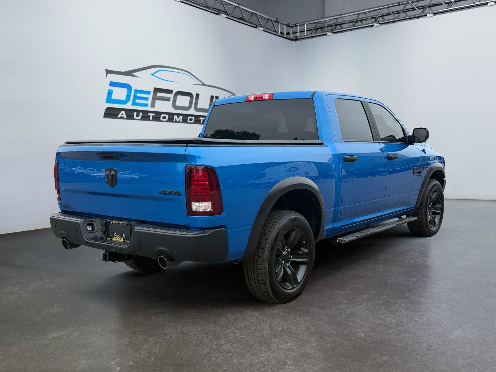 Used 2022 RAM 1500 Classic Warlock AWD/4WD image 3