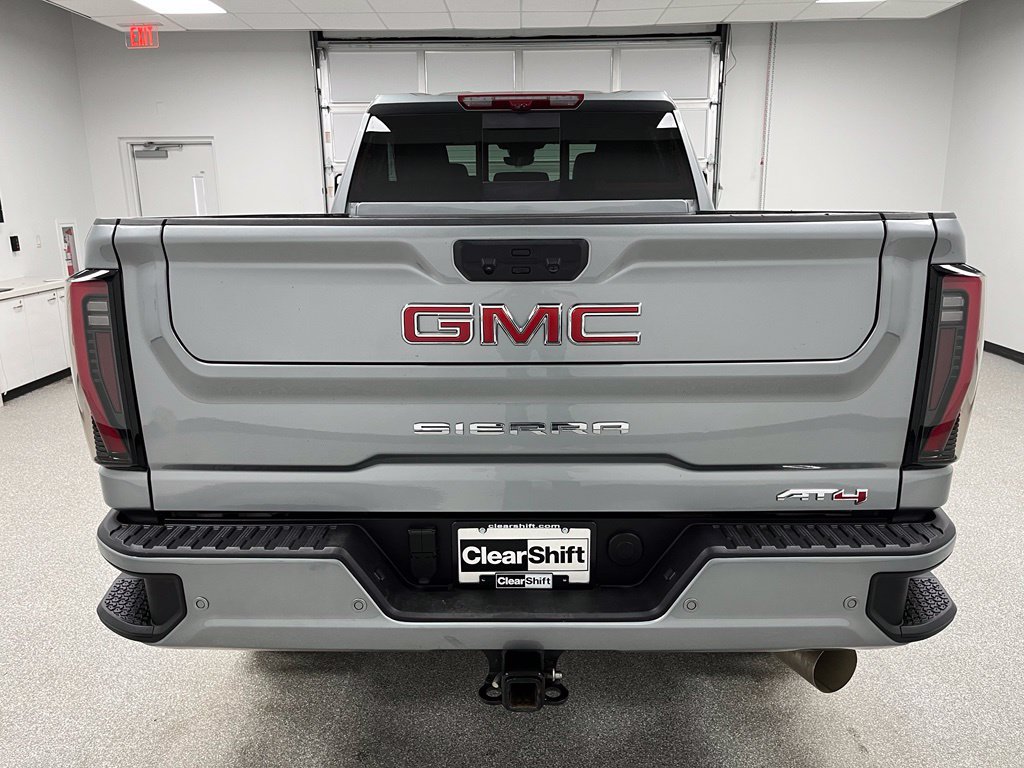 Used 2026 GMC Sierra 3500 AT4 w/ AT4 Premium Plus Package AWD/4WD image 9