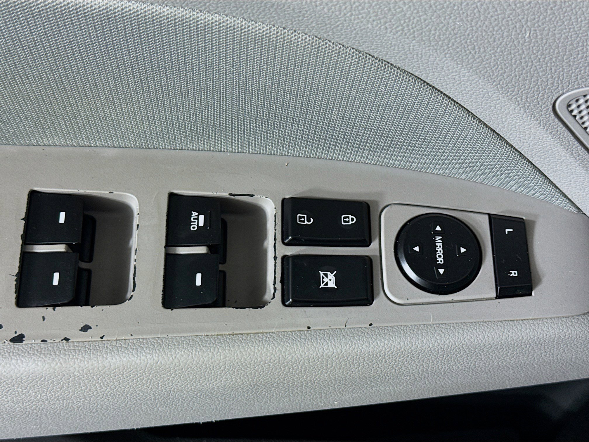 Used 2018 Hyundai Elantra Value Edition image 24