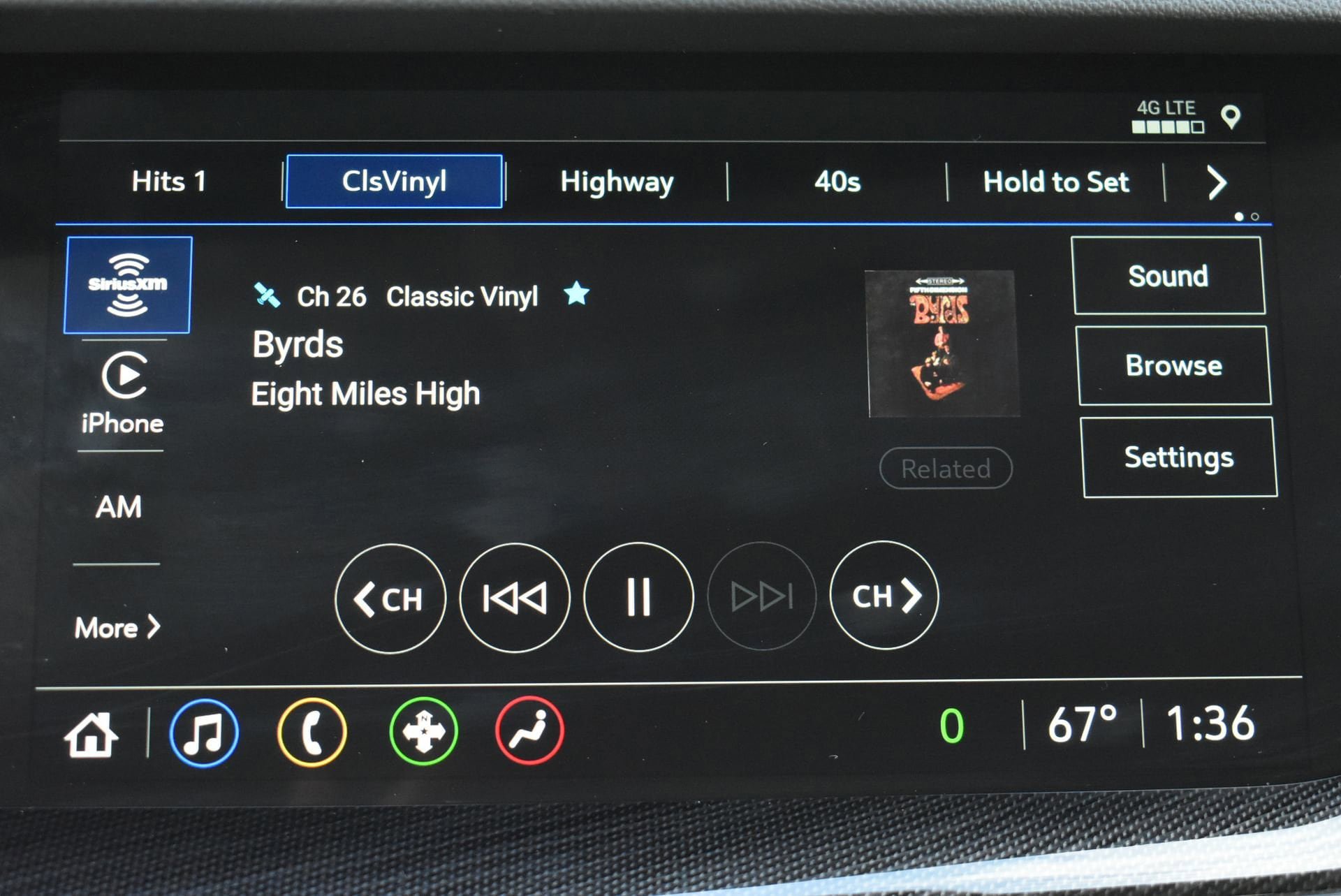 Used 2023 Buick Envision Essence AWD/4WD image 27