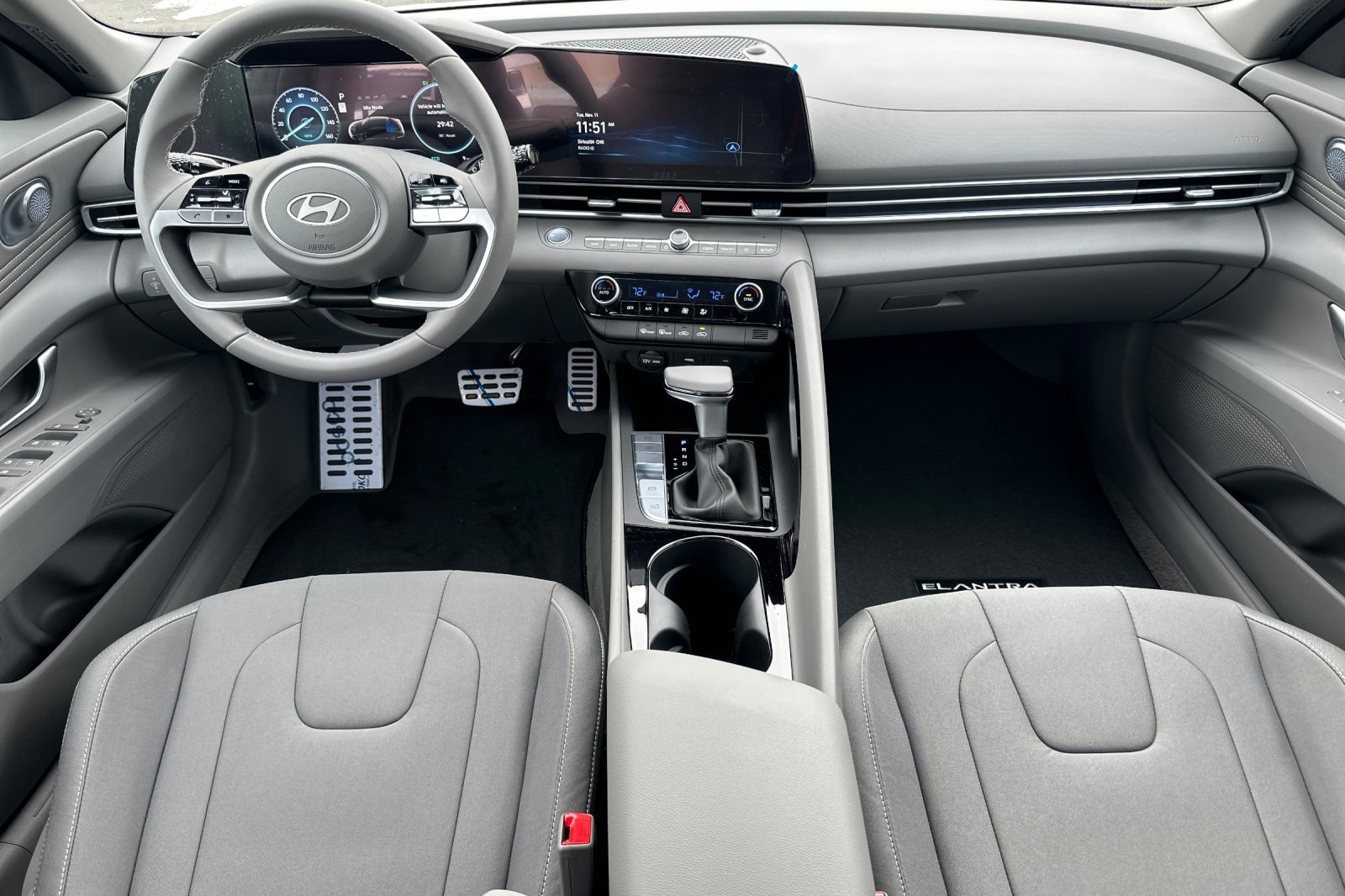 New 2026 Hyundai Elantra Sport FWD image 13