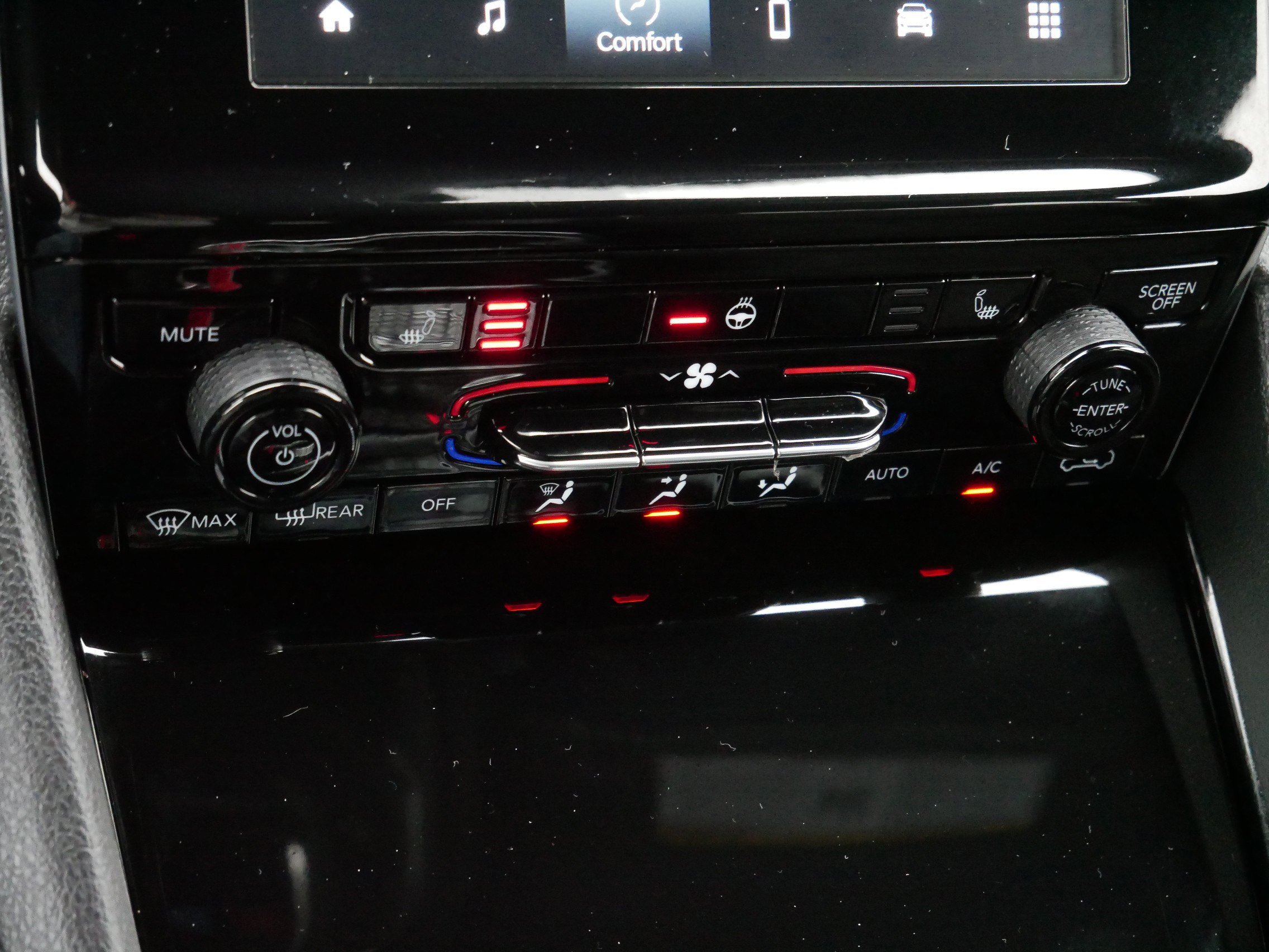 Used 2023 Jeep Grand Cherokee Altitude image 23