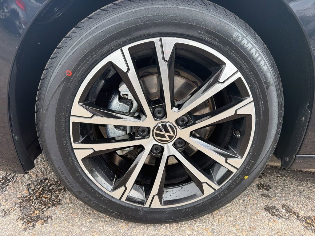 Used 2022 Volkswagen Jetta Sport FWD image 24