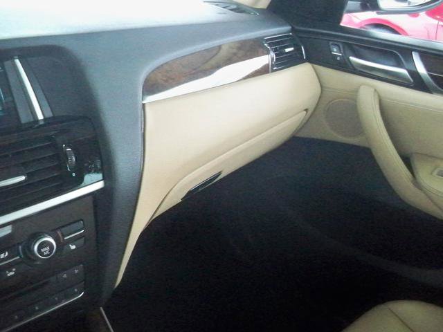 Used 2017 BMW X3 xDrive28i image 12