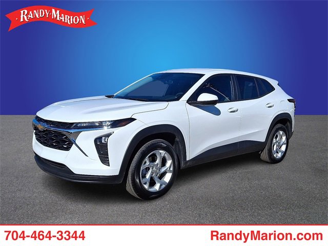 Used 2025 Chevrolet Trax LS w/ LS Convenience Package video 1