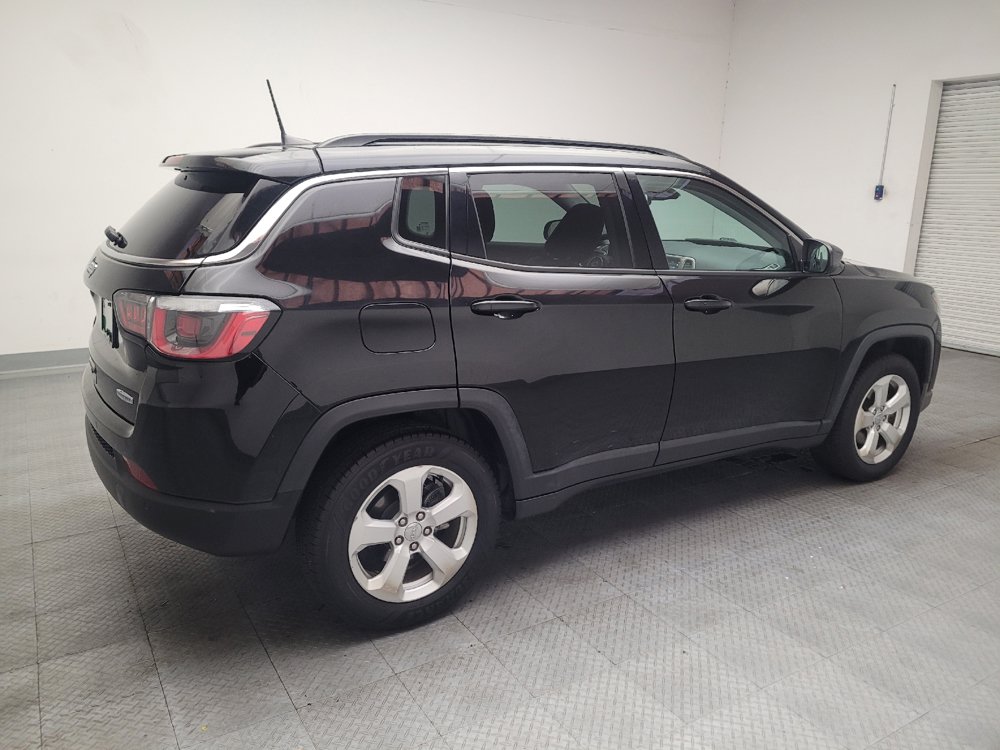 Used 2018 Jeep Compass Latitude w/ Popular Equipment Group FWD image 10