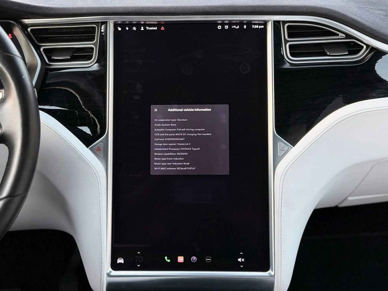 Used 2017 Tesla Model X 75D image 15