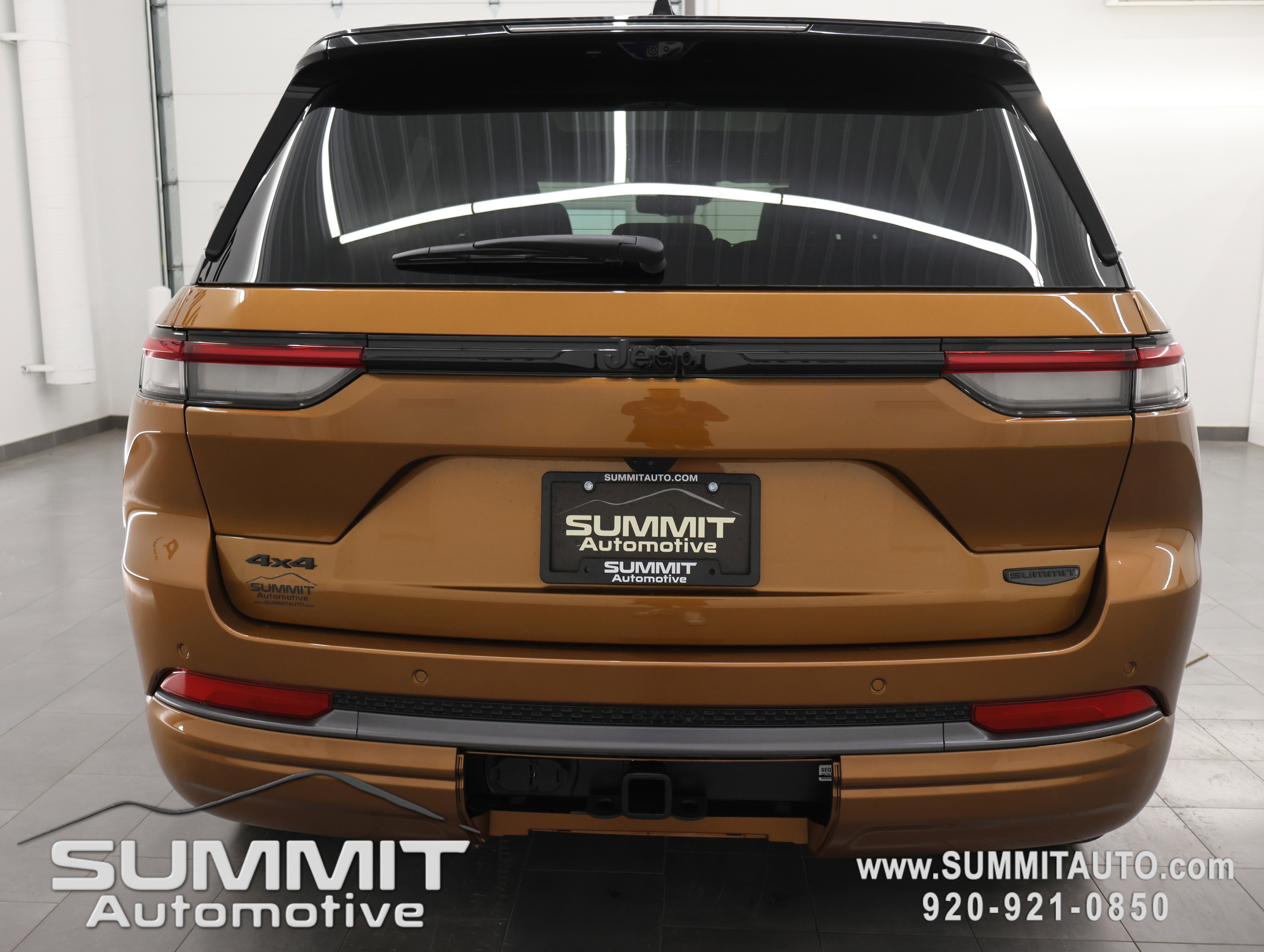 New 2026 Jeep Grand Cherokee Summit AWD/4WD image 30