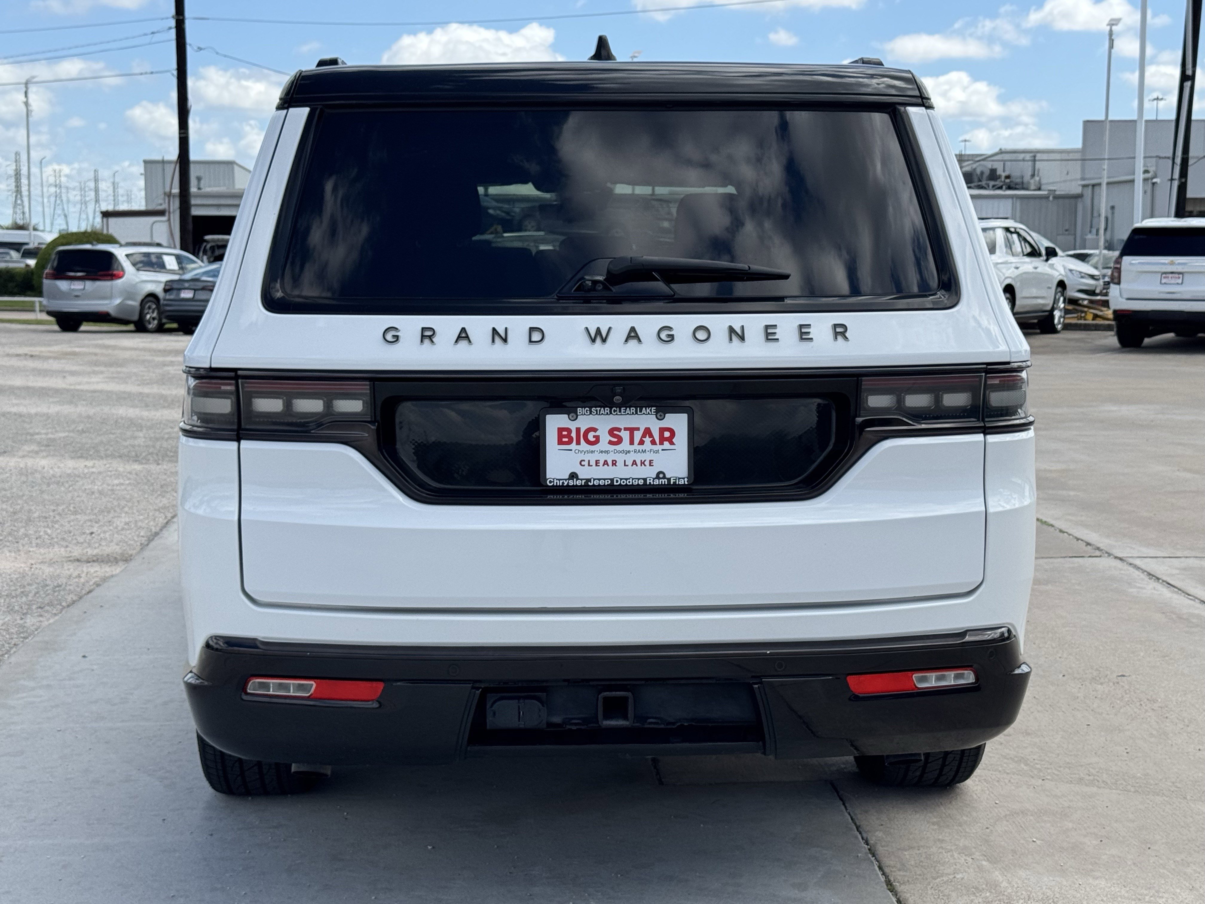 Used 2024 Jeep Grand Wagoneer L Series II w/ Quick Order Packagew 28T image 10