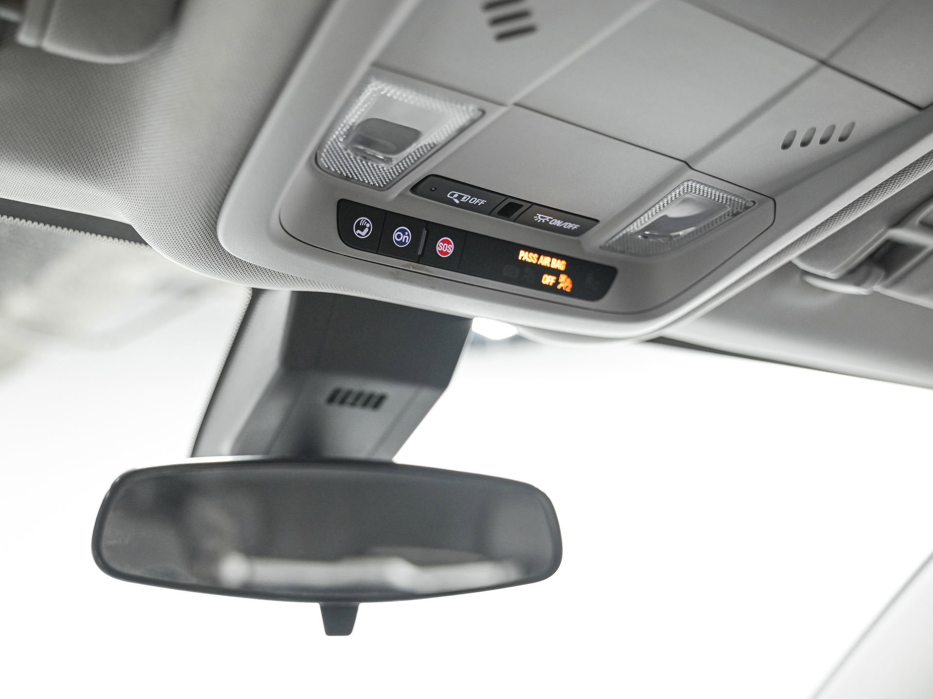 Used 2023 Chevrolet Equinox LT image 24