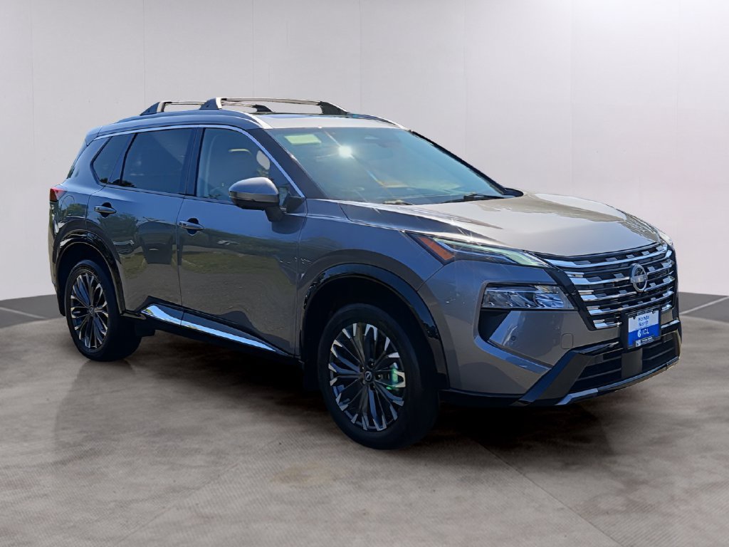 Used 2025 Nissan Rogue Platinum w/ Platinum Premium Package AWD/4WD image 3