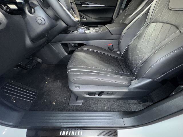 Certified 2025 INFINITI QX60 Autograph w/ Cargo Package image 17