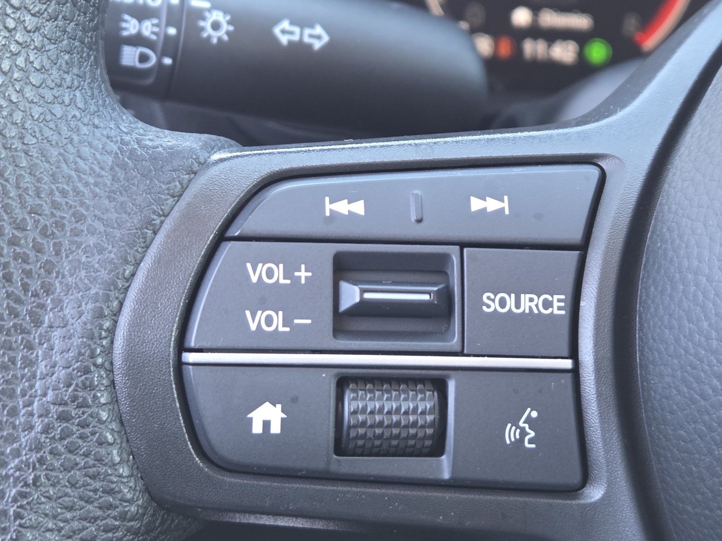 Used 2024 Honda CR-V LX image 23