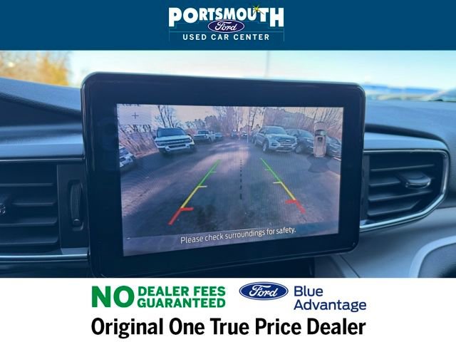 Used 2023 Ford Explorer XLT w/ Equipment Group 202A image 8