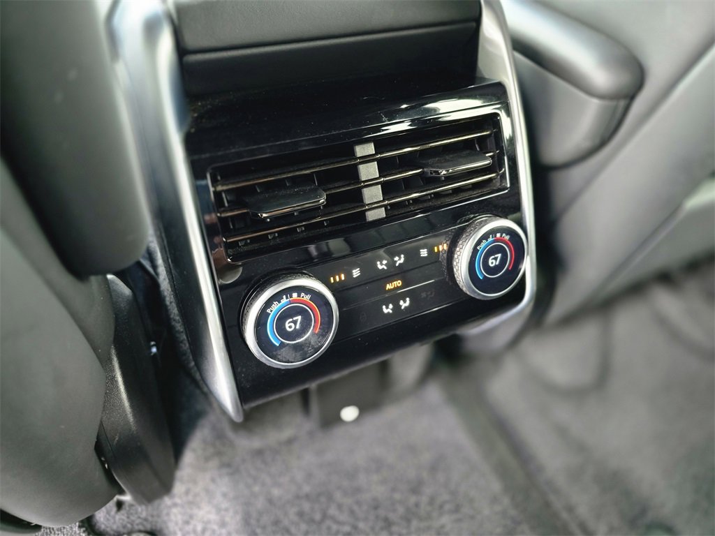 Used 2024 Land Rover Range Rover SE image 14